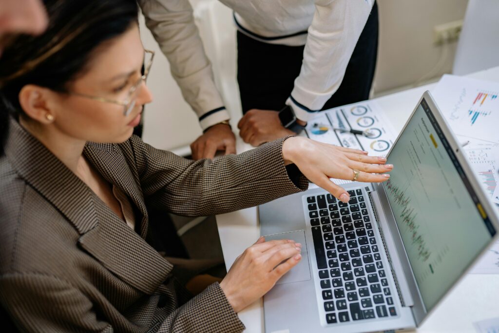 SEO Services Consultants Who Actually Deliver ROI: What Sets Them Apart